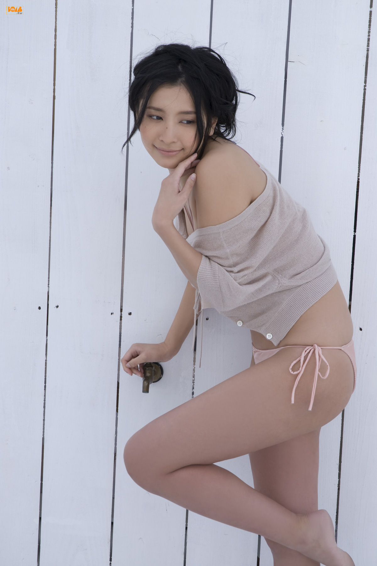 Masaki Yamazaki Bomb.TV Set of pictures of Mami Yamasaki Japanese Beauty